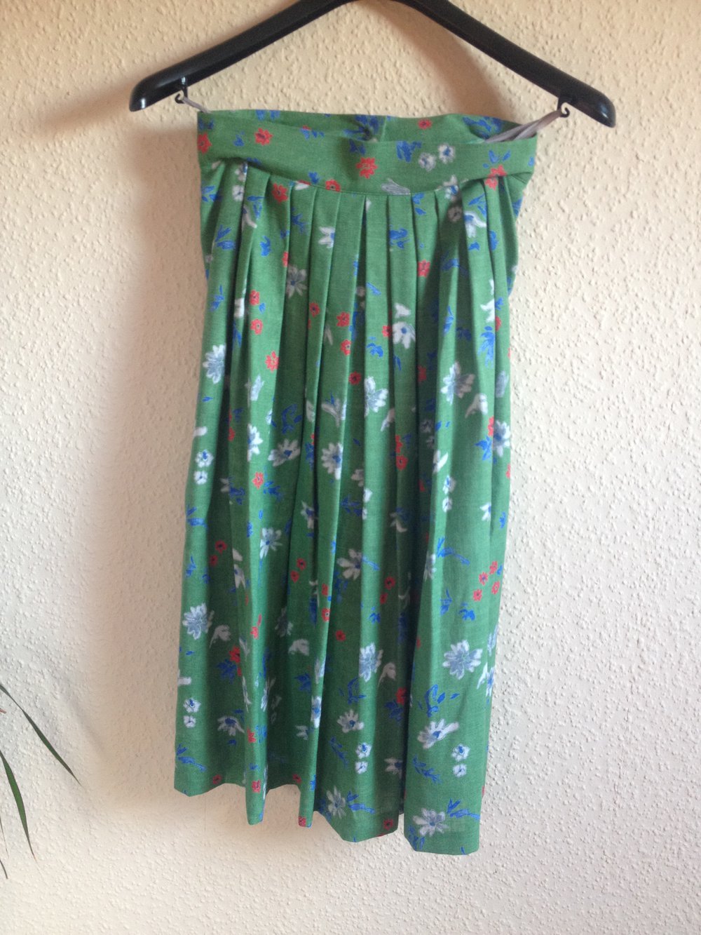 grüner Trachtenrock