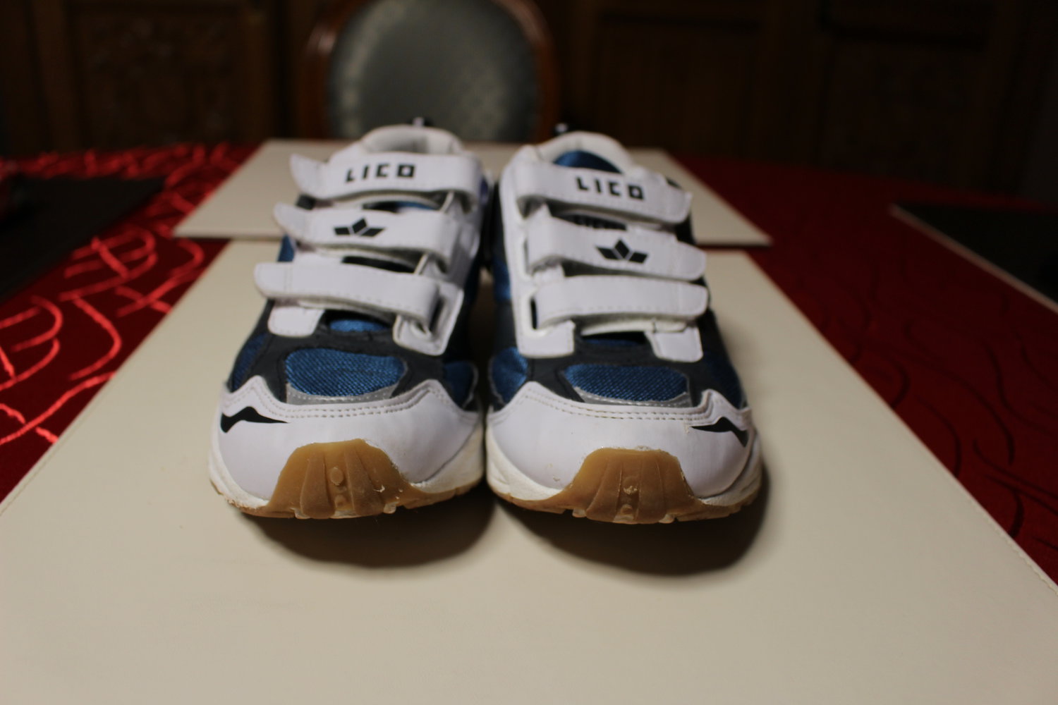 368. Hallenschuhe von Lico, Gr. 39