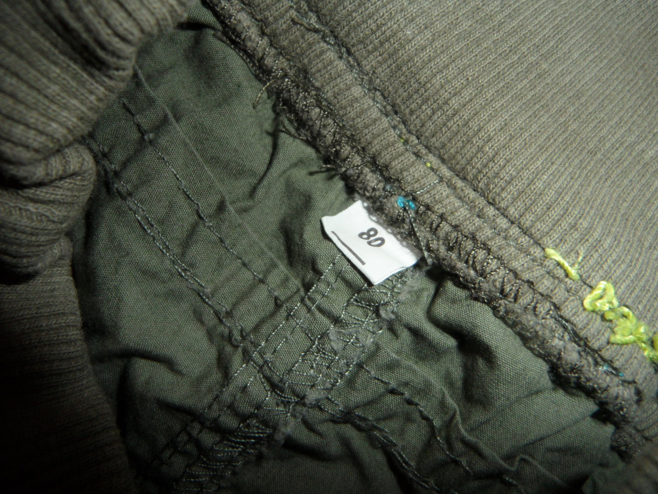 tolle Sommerhose mit Elefanten-Applikation