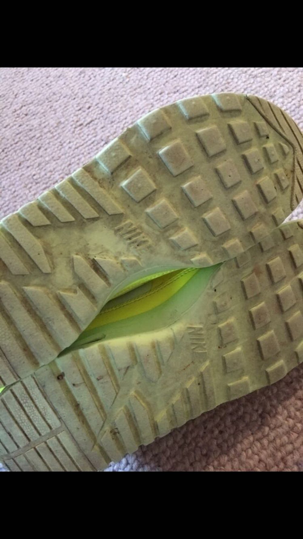 Nike Air Max Thea neon gelb 