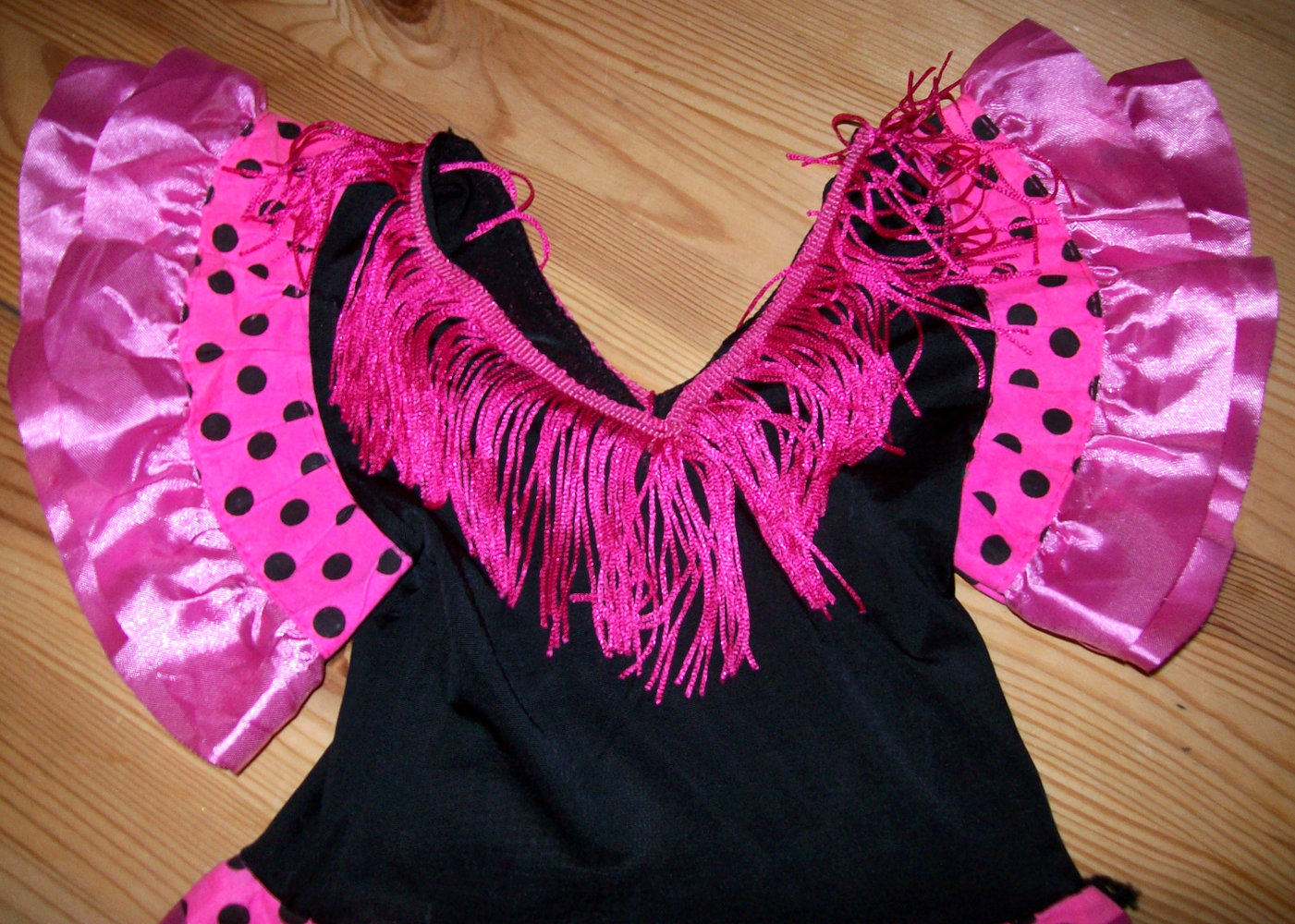 L&F/Spanien- zuckersüßes Flamencokleidchen Gr1 ca 74/80