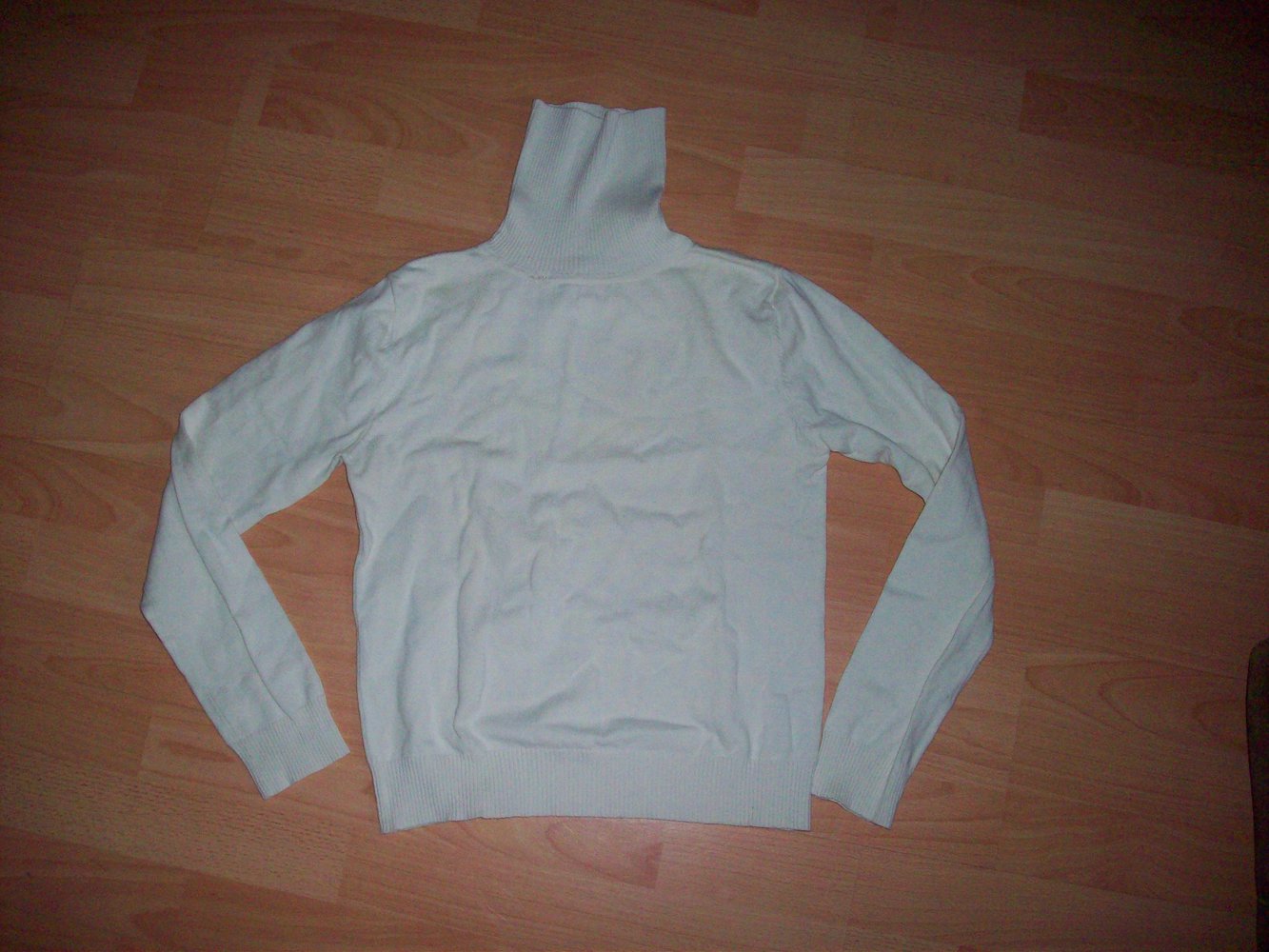 Weißer Strickpullover Rollkragen Pullover, nie getragen, Gr. 32/34, Basic