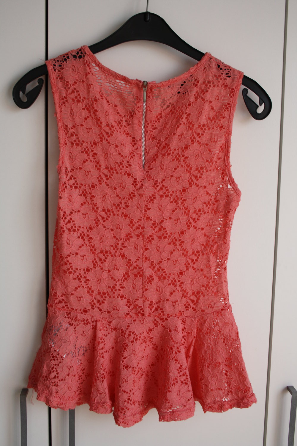 * Top Spitze pink korall