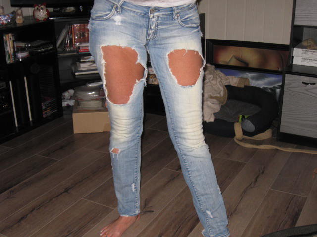 *** Fetzige Jeans mit Löchern ***