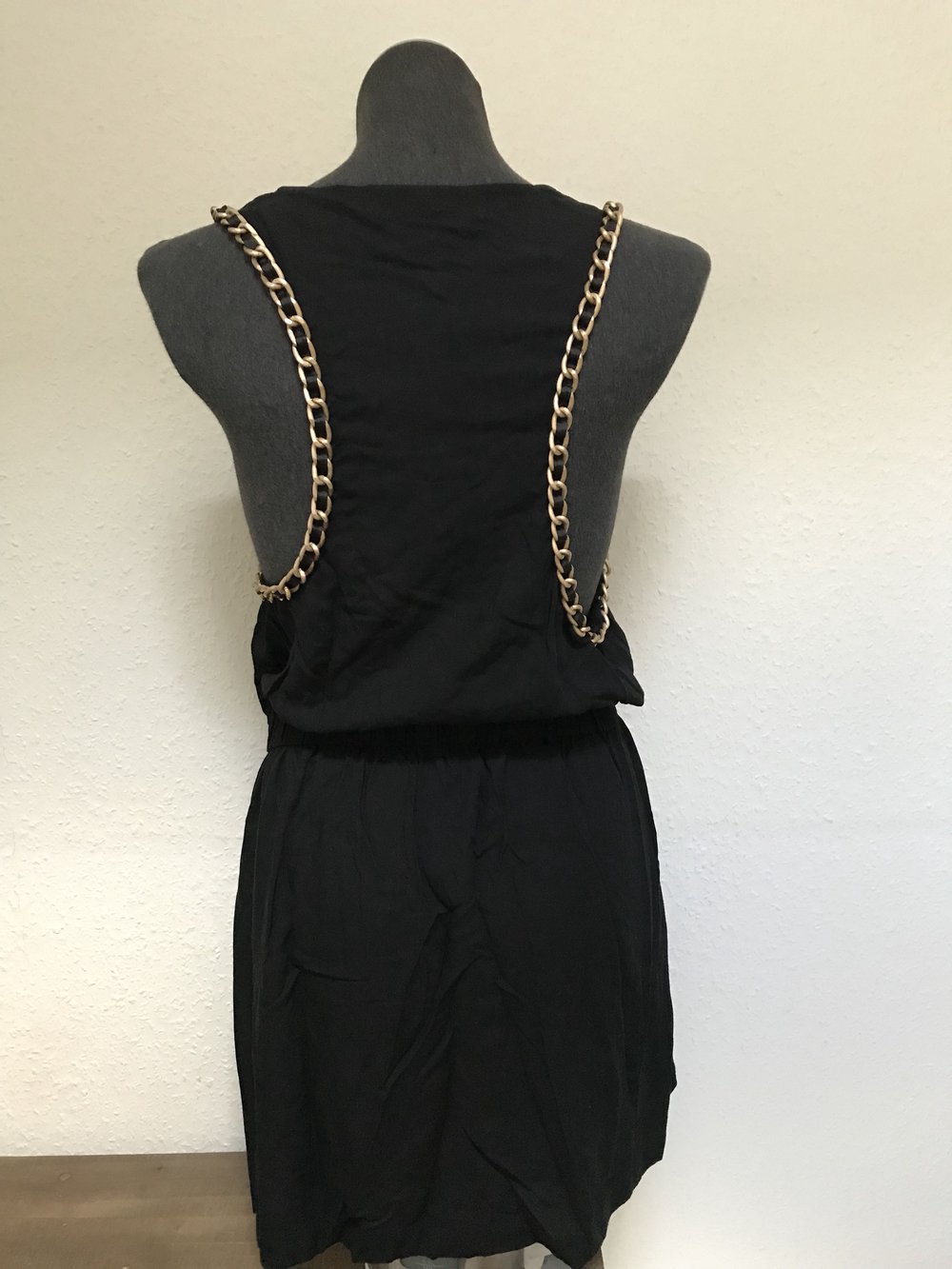 Kurzes, sexy Sommerkleid