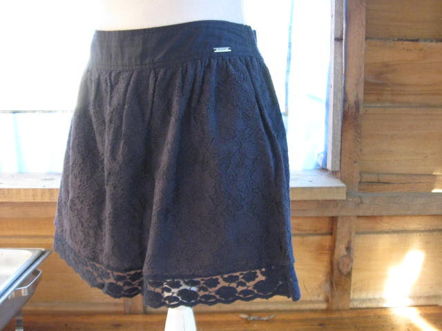 *** Toller Rock aus Spitze ***