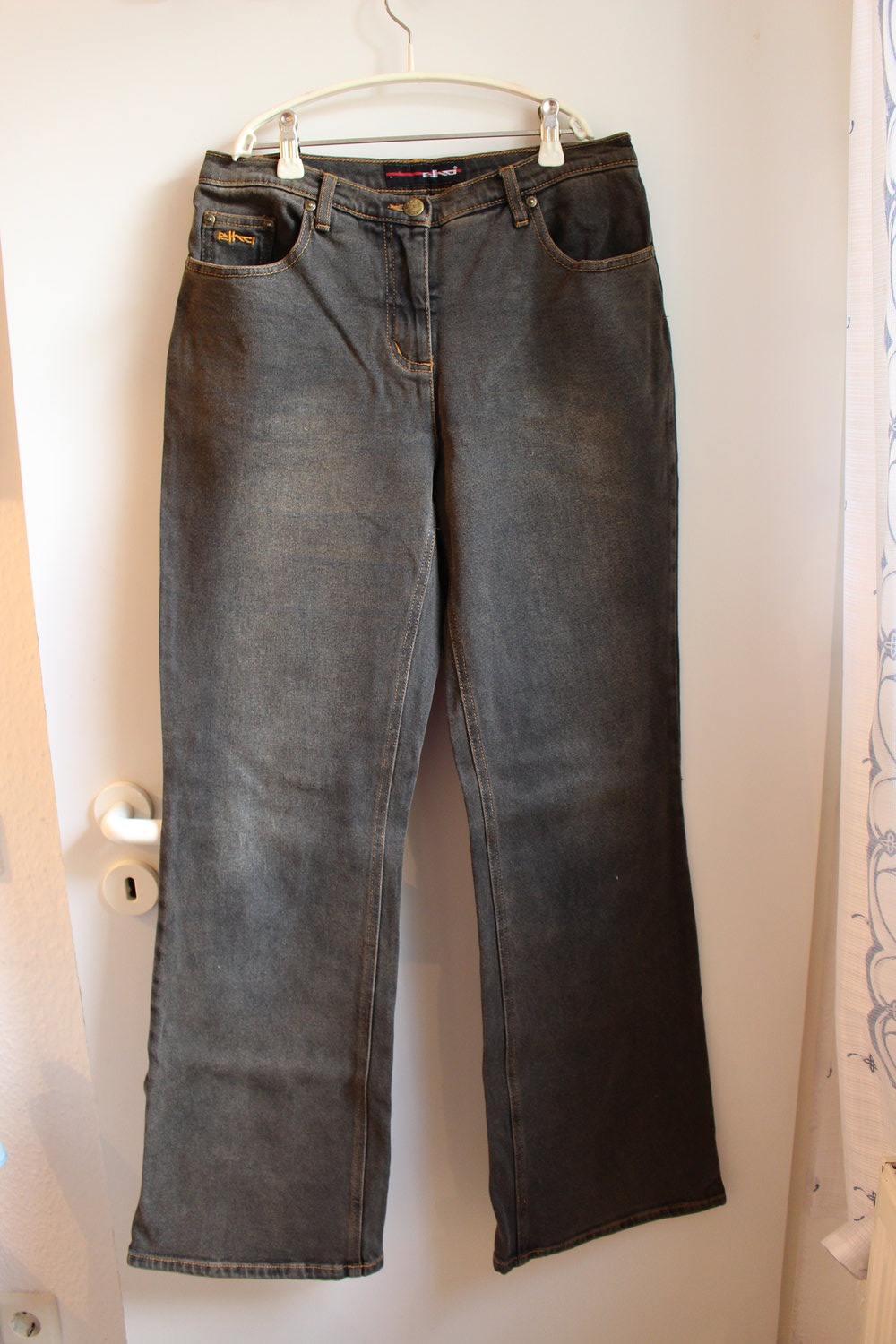 153. Jeans von Elho, braun, Gr. 38