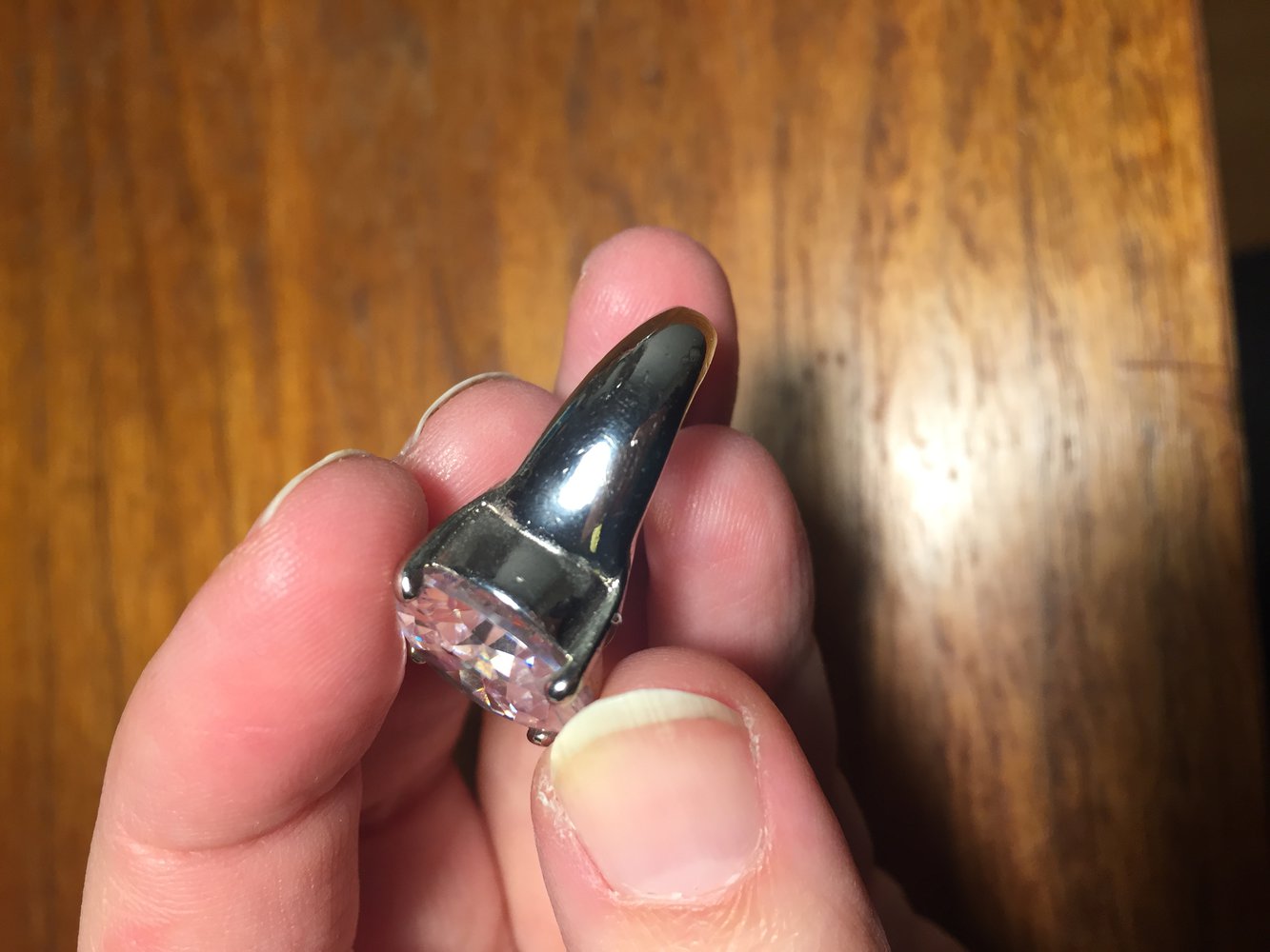 Silberner Ring mit grossem Stein