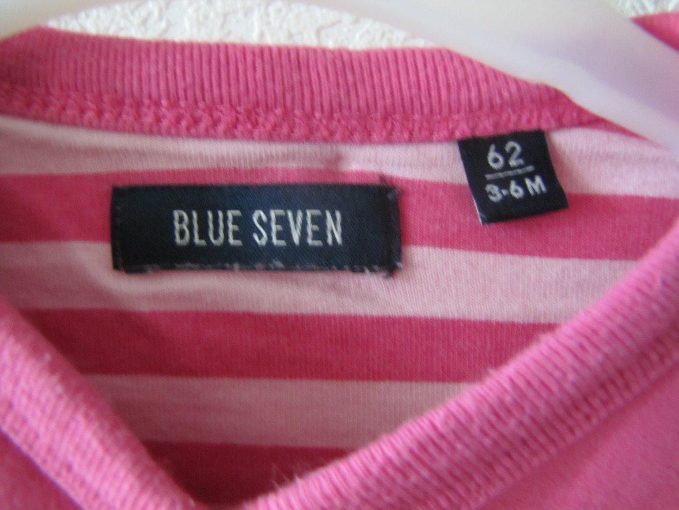 zuckersüße Sweatjacke mit Tierapplikationen Gr. 62