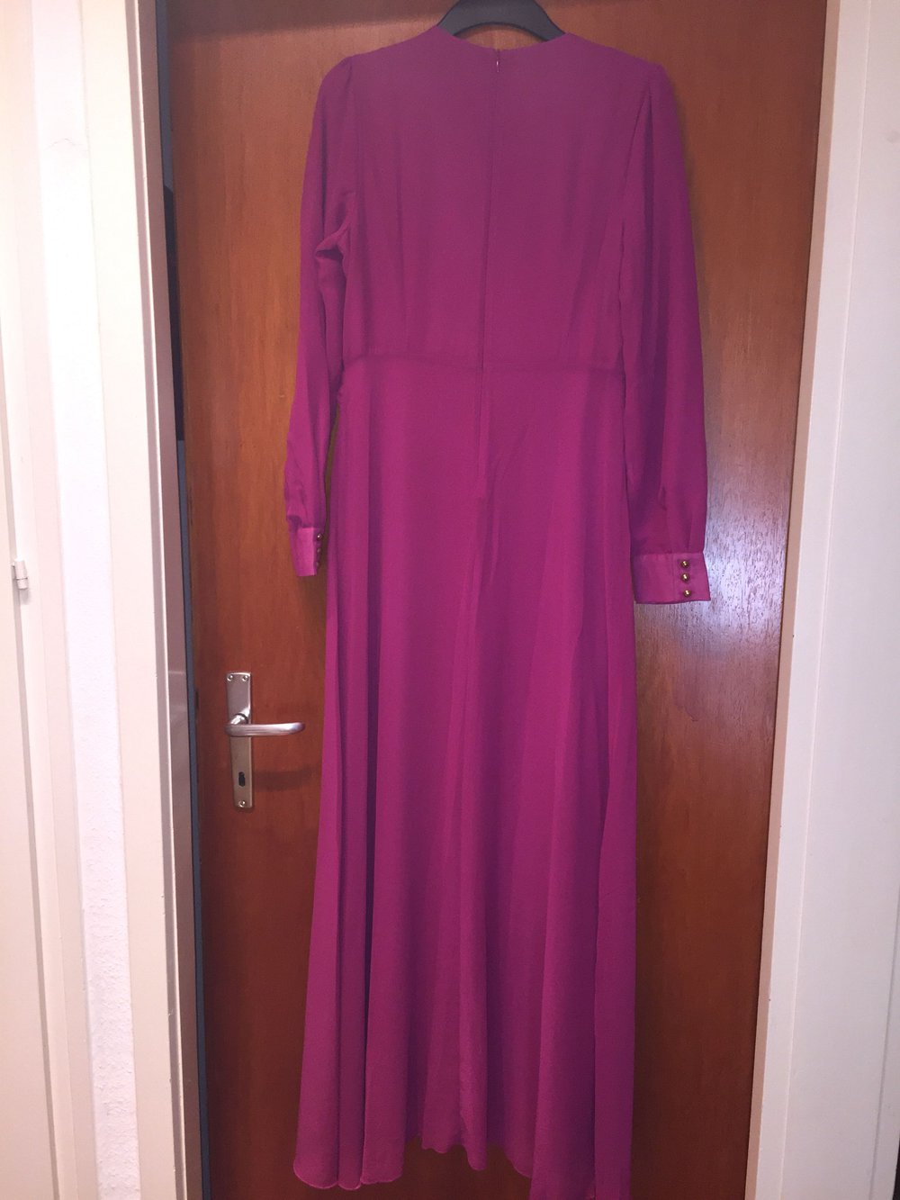 Elegantes Kleid NEU
