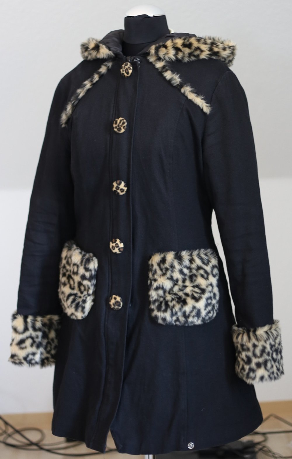 Leo Mantel Living Dead Souls S