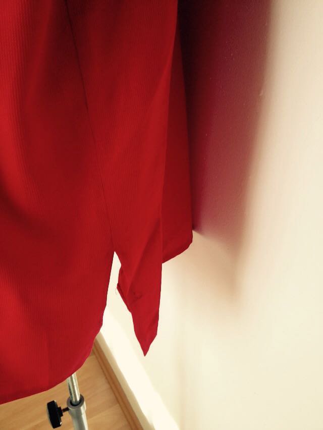 Exclusive Design Rote Bluse 