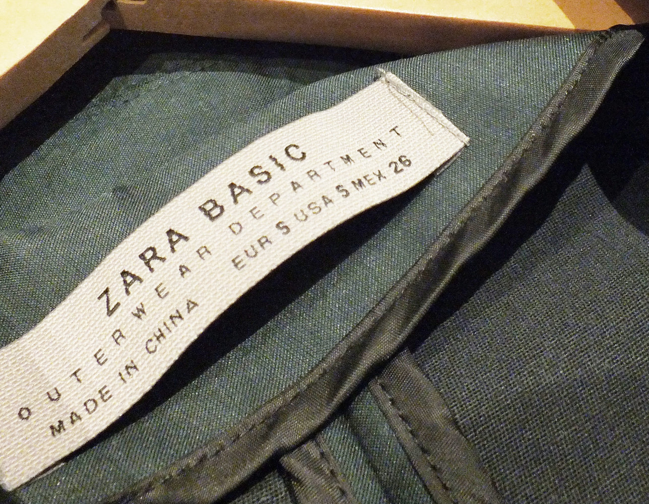 NEU Zara Mantel Jacke Frühling Cape grün 60ies 70ies gerader Schnitt Trend berlin Fashion Week S 36 Regenjacke