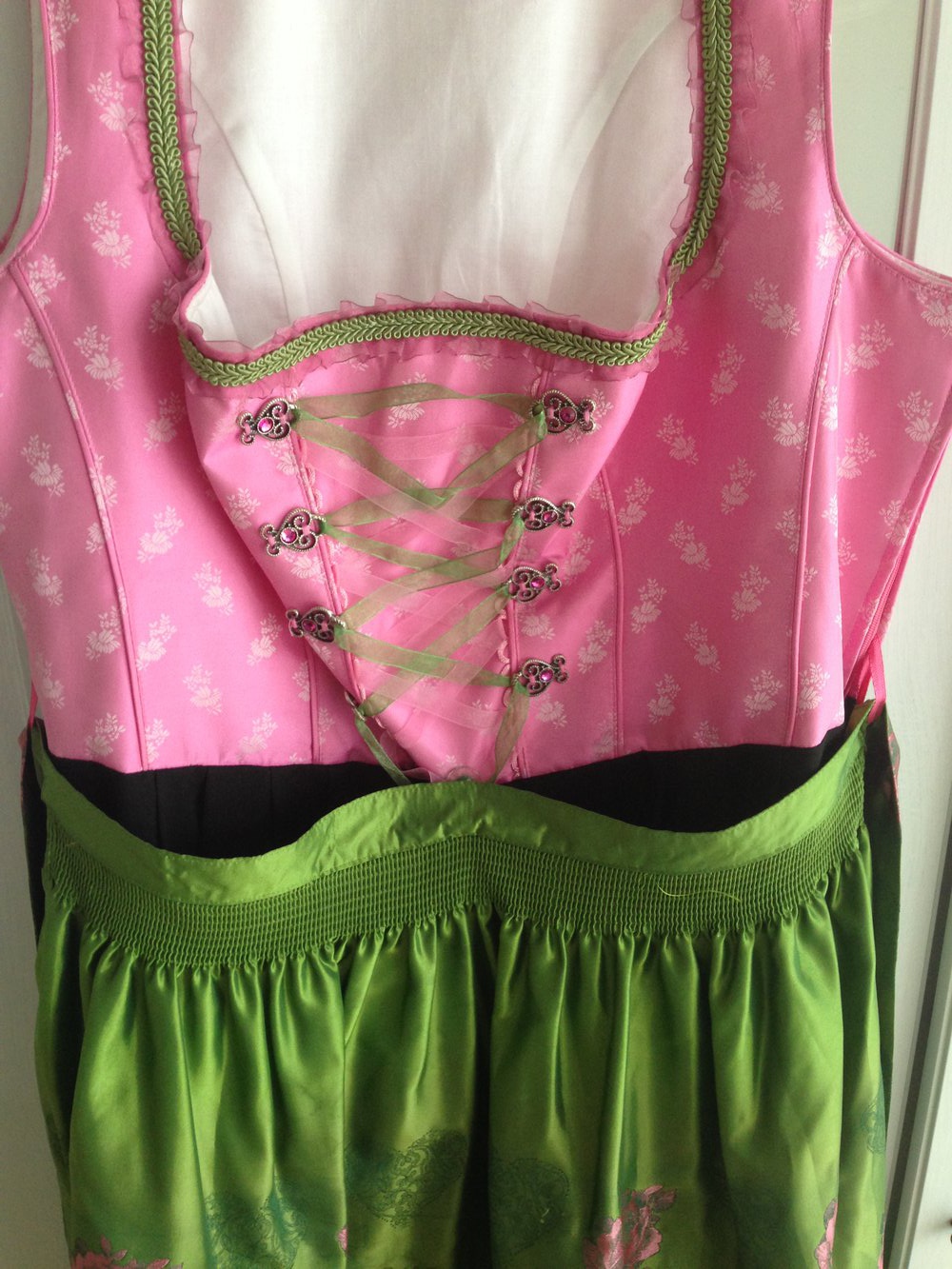 Dirndl rosa-grün von C&A Landhaus