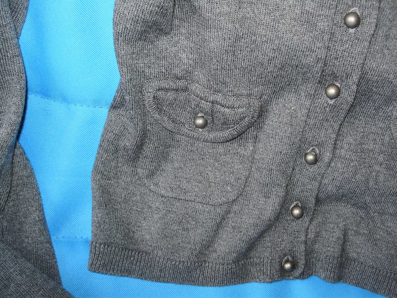 Apart Cardigan grau ausgefallen edel Gr XS/ S passend NEU