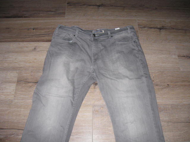 *** Schlichte Jeans ***