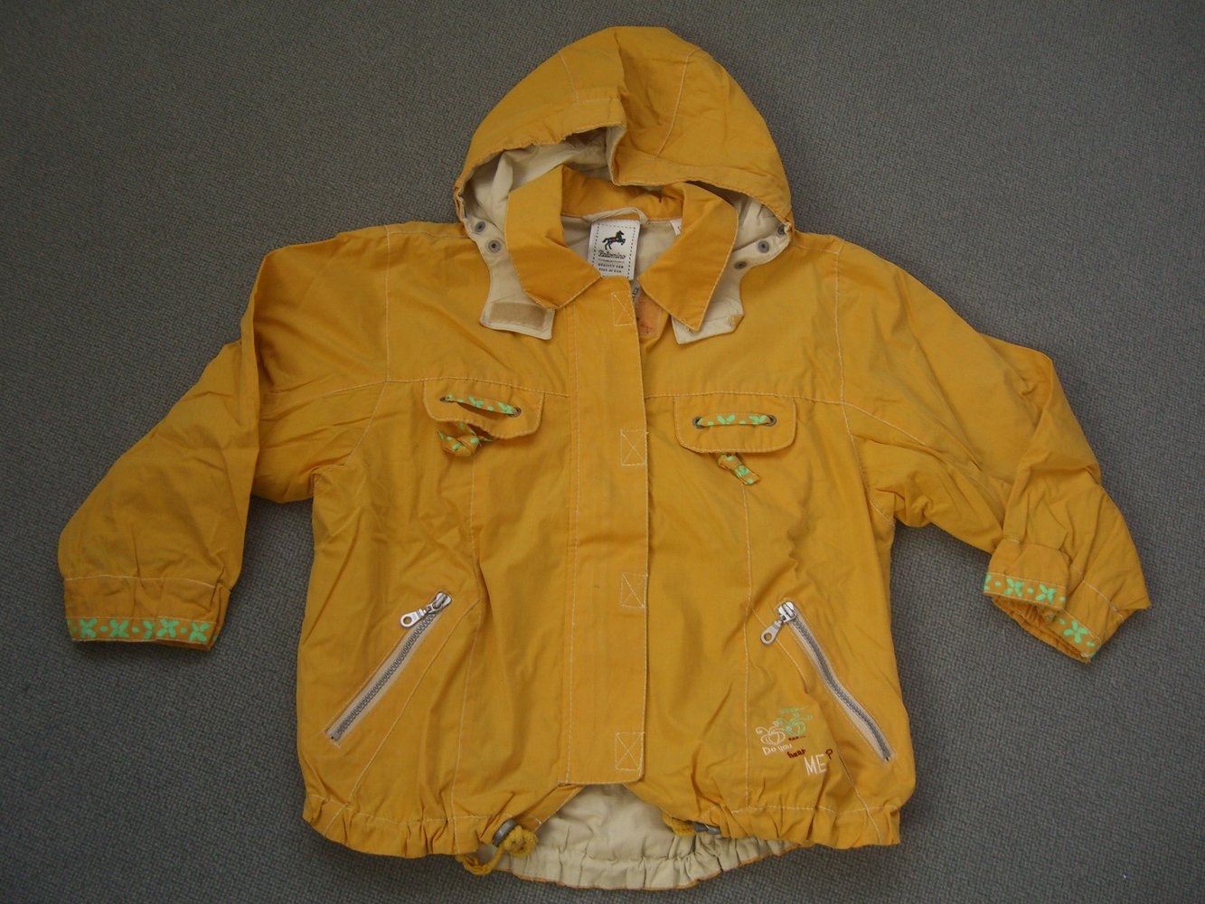 Sehr schöne Übergangsjacke