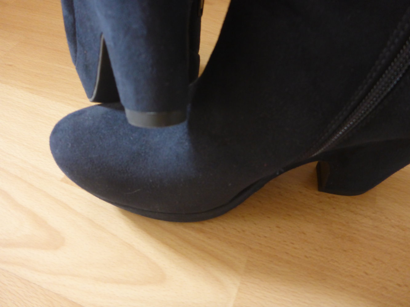 Stiefeletten dunkelblau Gr. 40