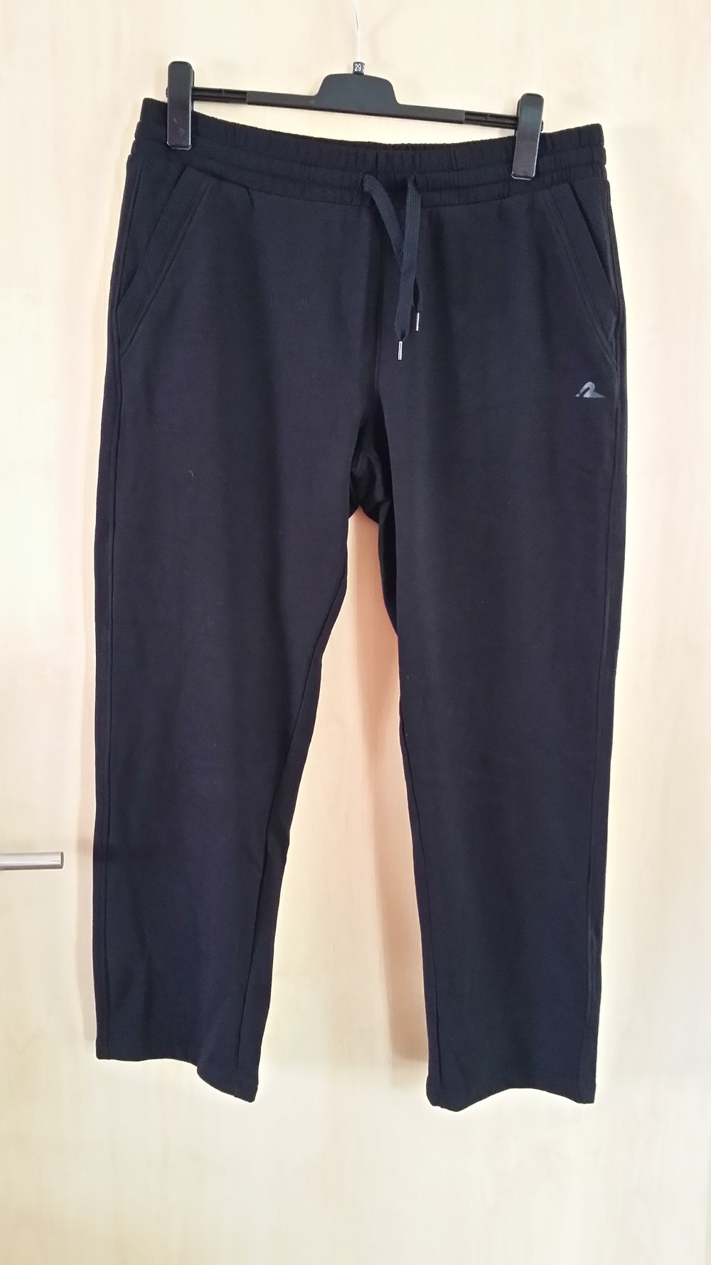 Jogginghose– neu – Größe XL