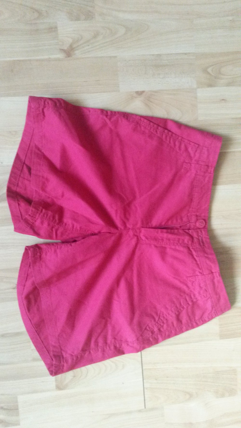Rote Shorts Gr. 34