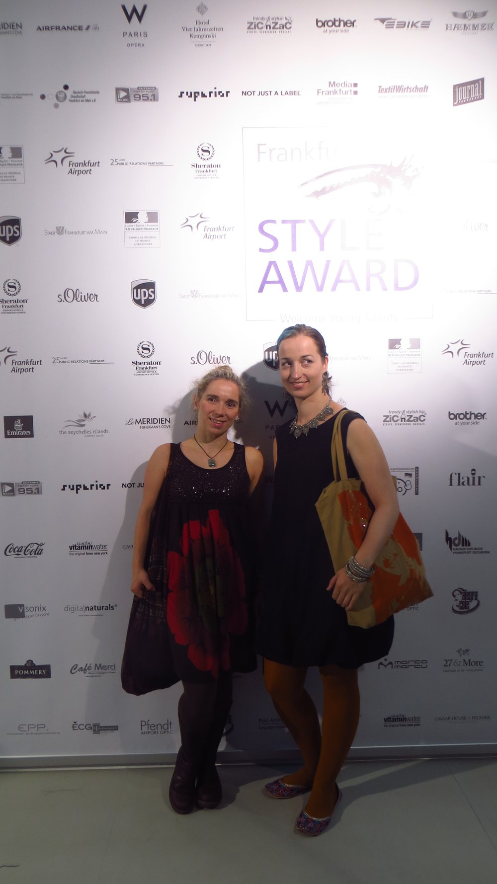 COS Kleid schwarz A-Linie mit Taschen