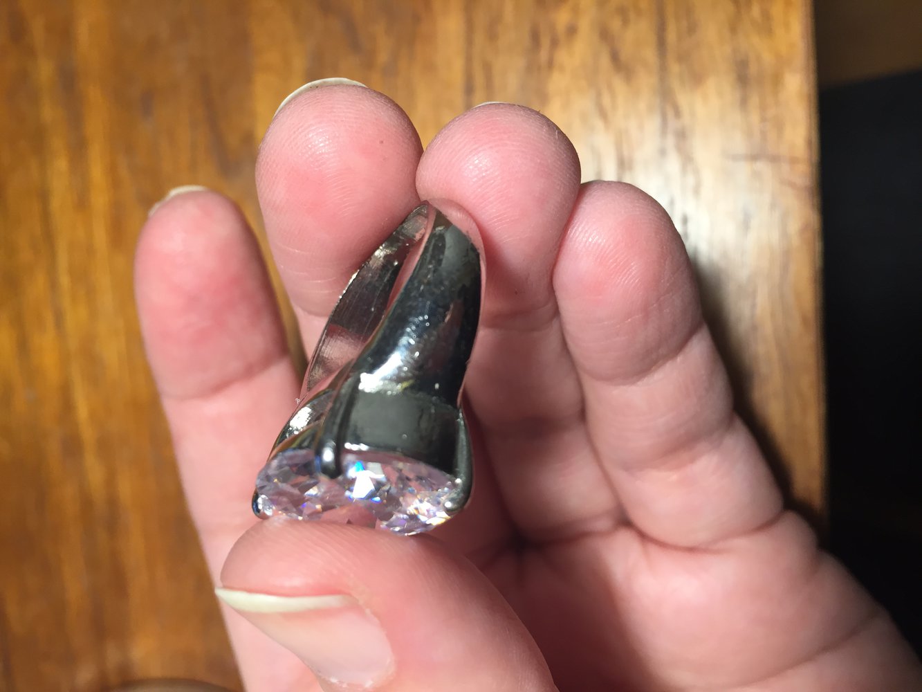 Silberner Ring mit grossem Stein