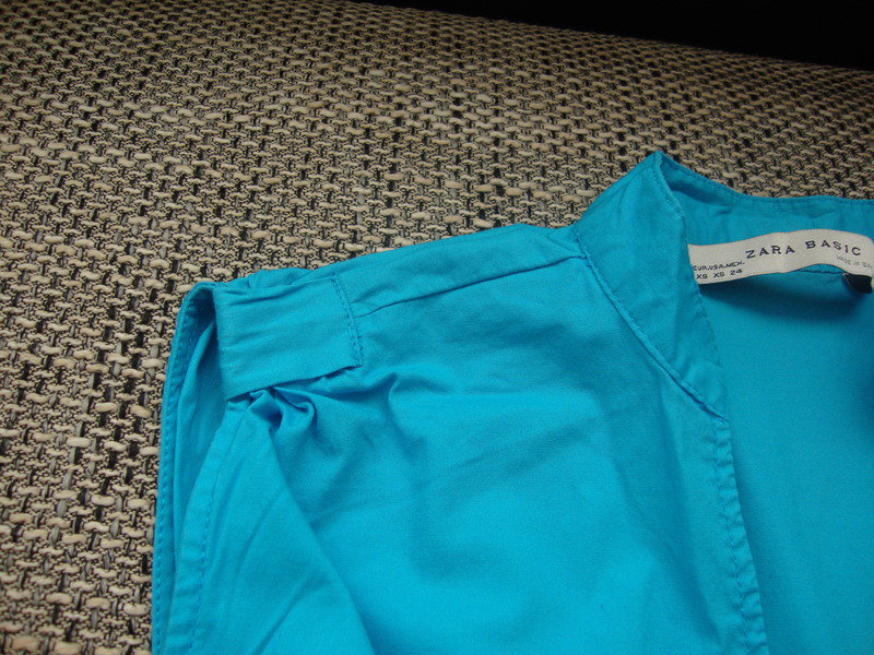 ZARA Ärmellose Bluse in Türkis