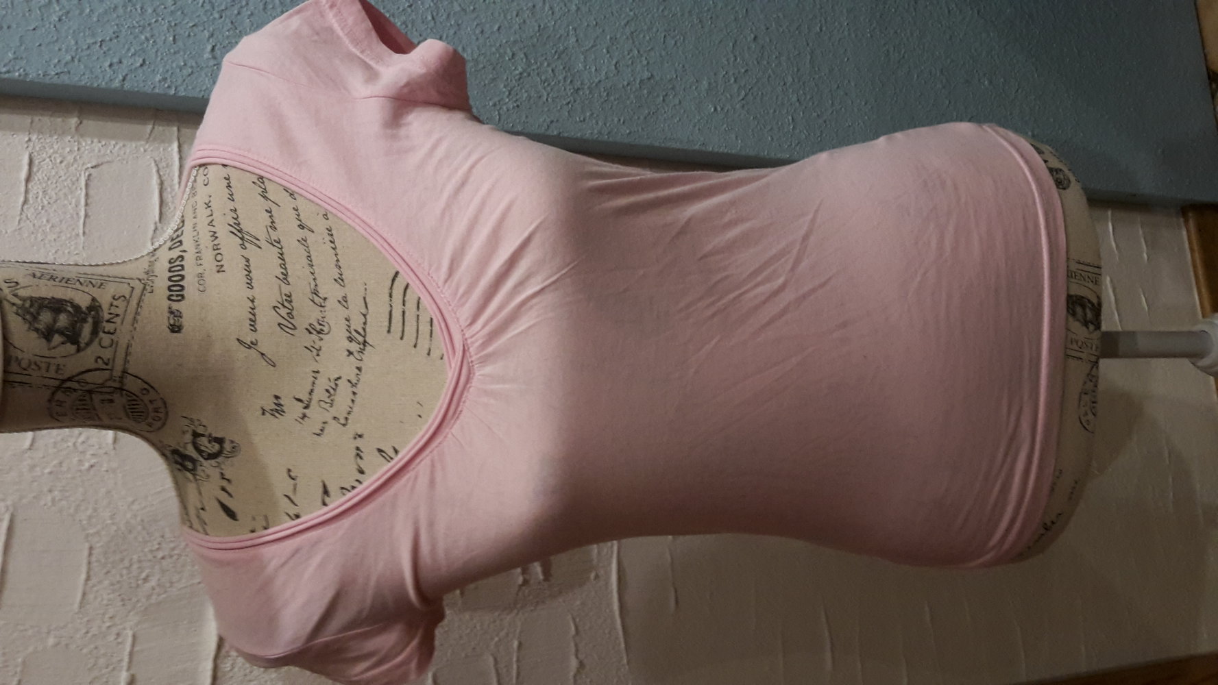 Rosa T-Shirt Gr. Xs geraffter Ausschnitt, chic, sommer einfach