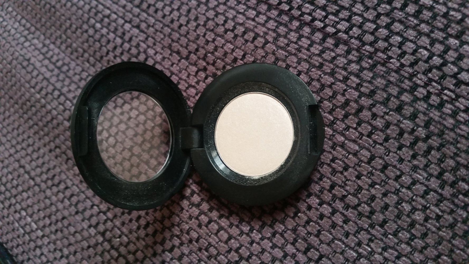 Micronized Eye Shadow - Nect