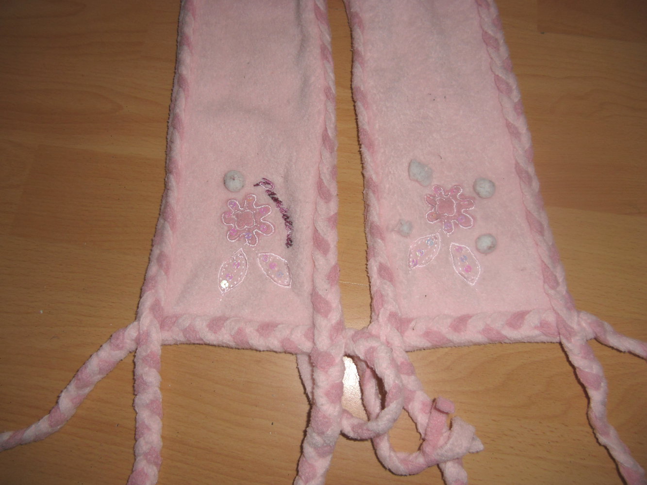 Pampolina , schöner Schal ca 100 x10cm