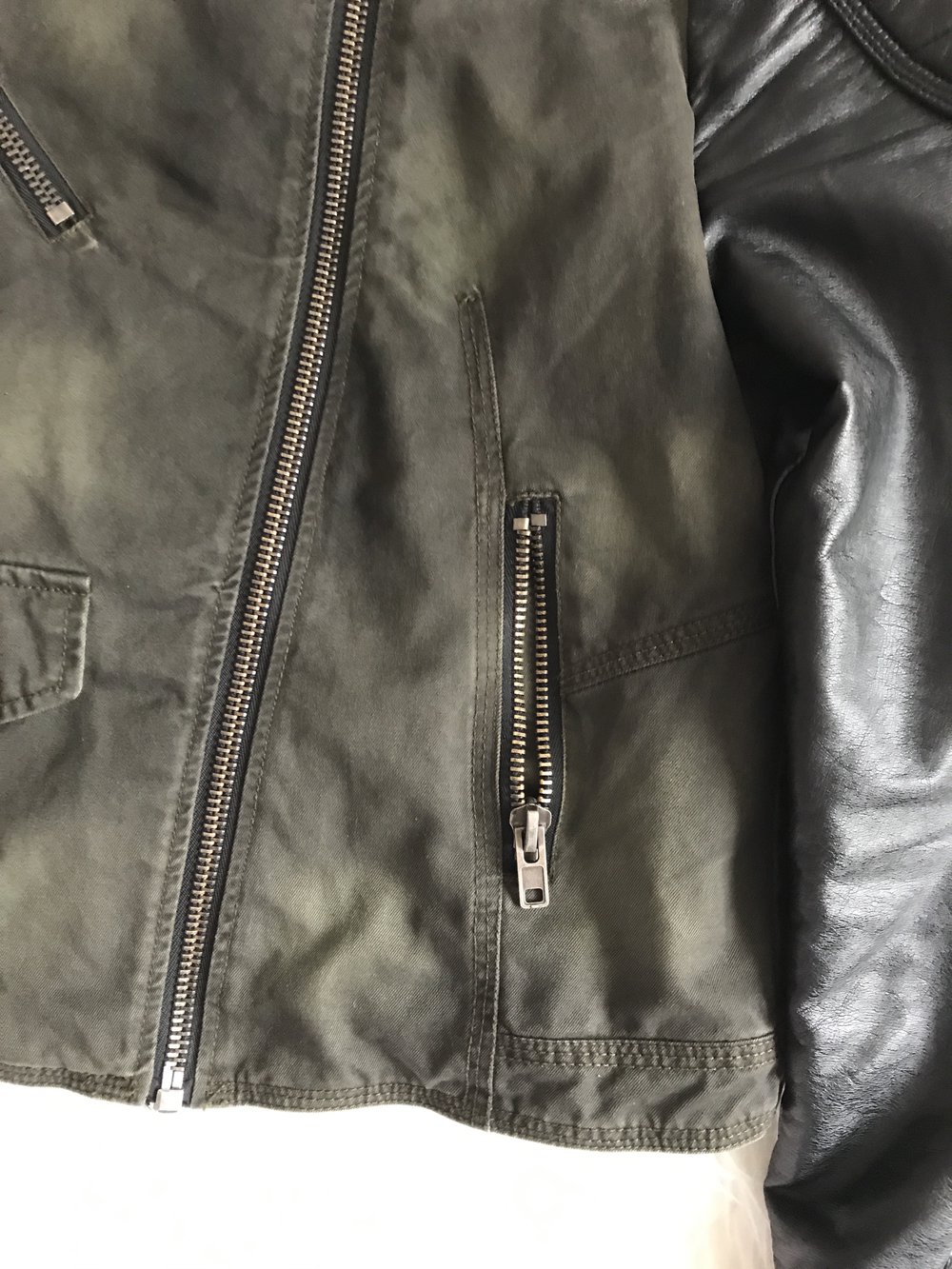 Lederjacke mit Stoff