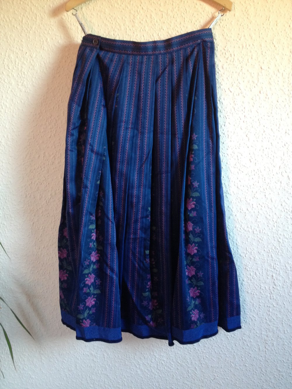 Perry blauer Trachtenrock