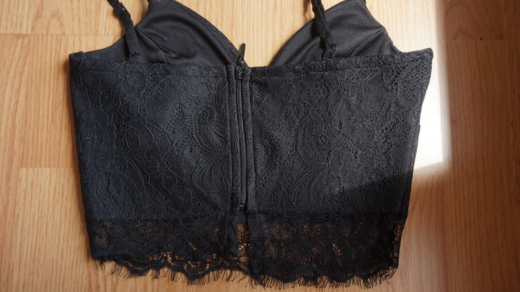 schwarzes Oberteil/Bralette/Croptop Spitze