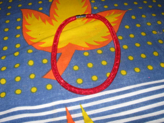 *** Top Magnetkette mit Glitzerffekt ***