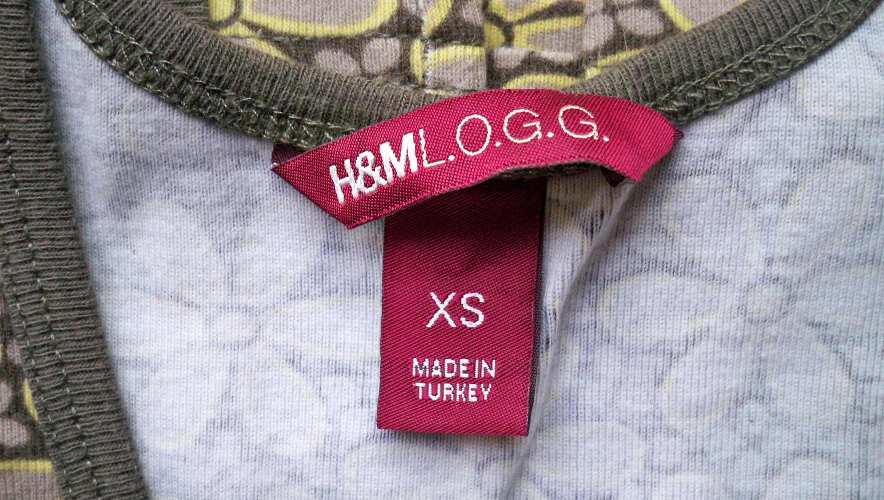 Schönes grün gemustertes Tanktop !