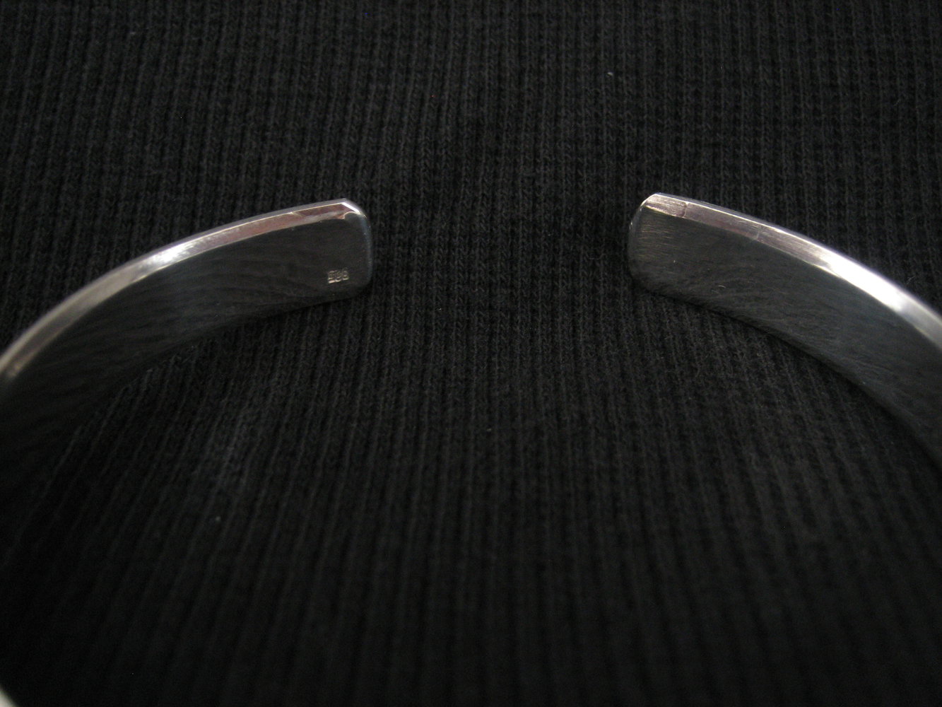 Edler Silber-Armreif 