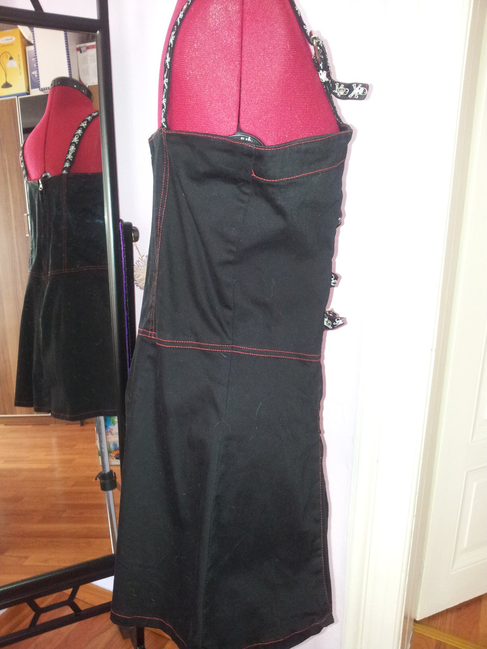 Gothic, Emo, Steampunk, Punk Minikleid, schwarz mit Skull Größe L –XL