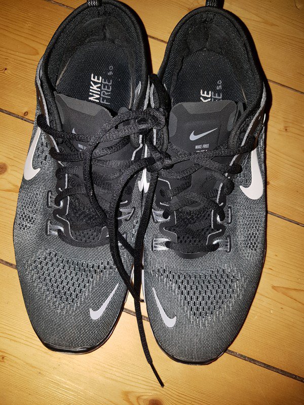 Nike Free 5.0 Silber schwarz selten getragen Gr. 41