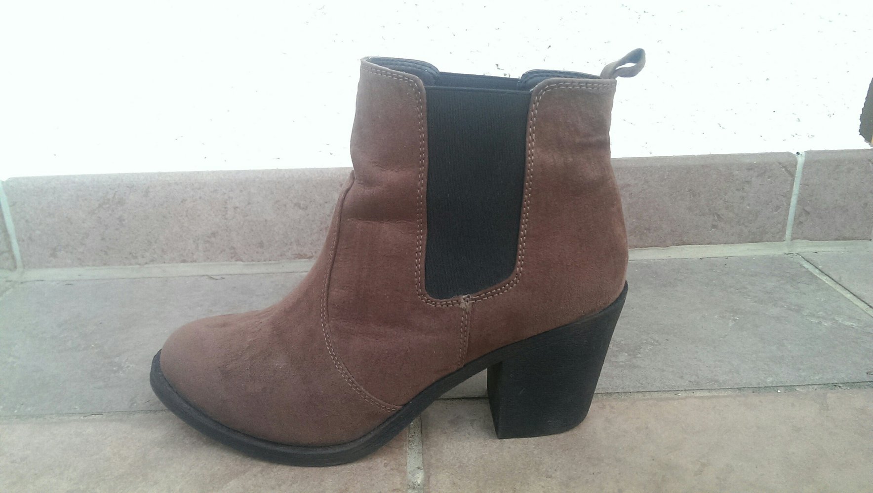 Braun-schwarze Schuhe von H&M