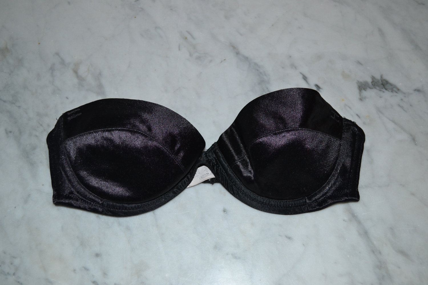 Schwarzer BH / Wonderbra