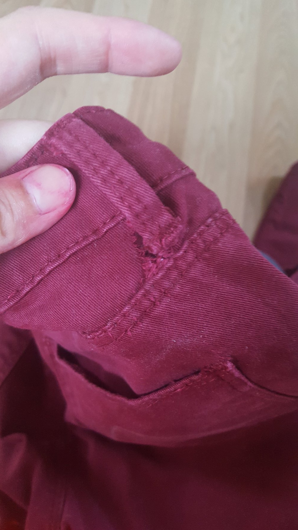 knallenge Röhrenjeans