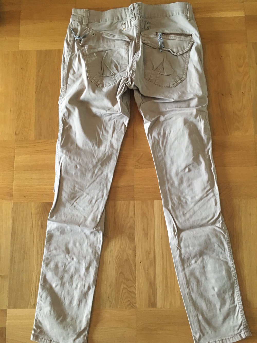 Beige Hose Grösse 40