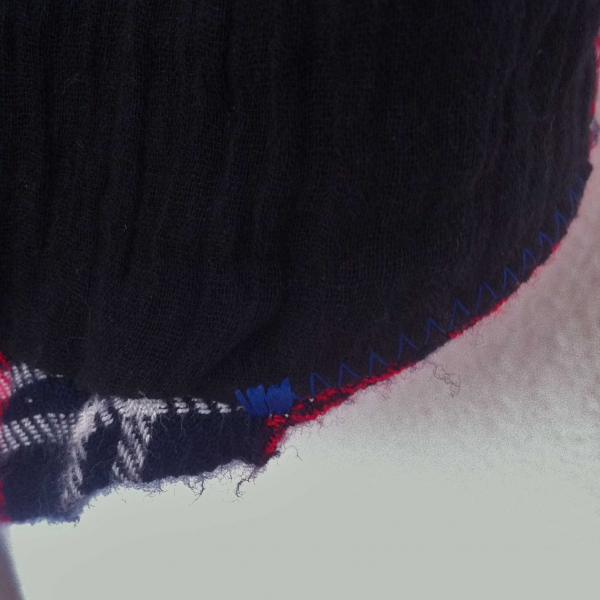 Karierter / Schwarzer Schal