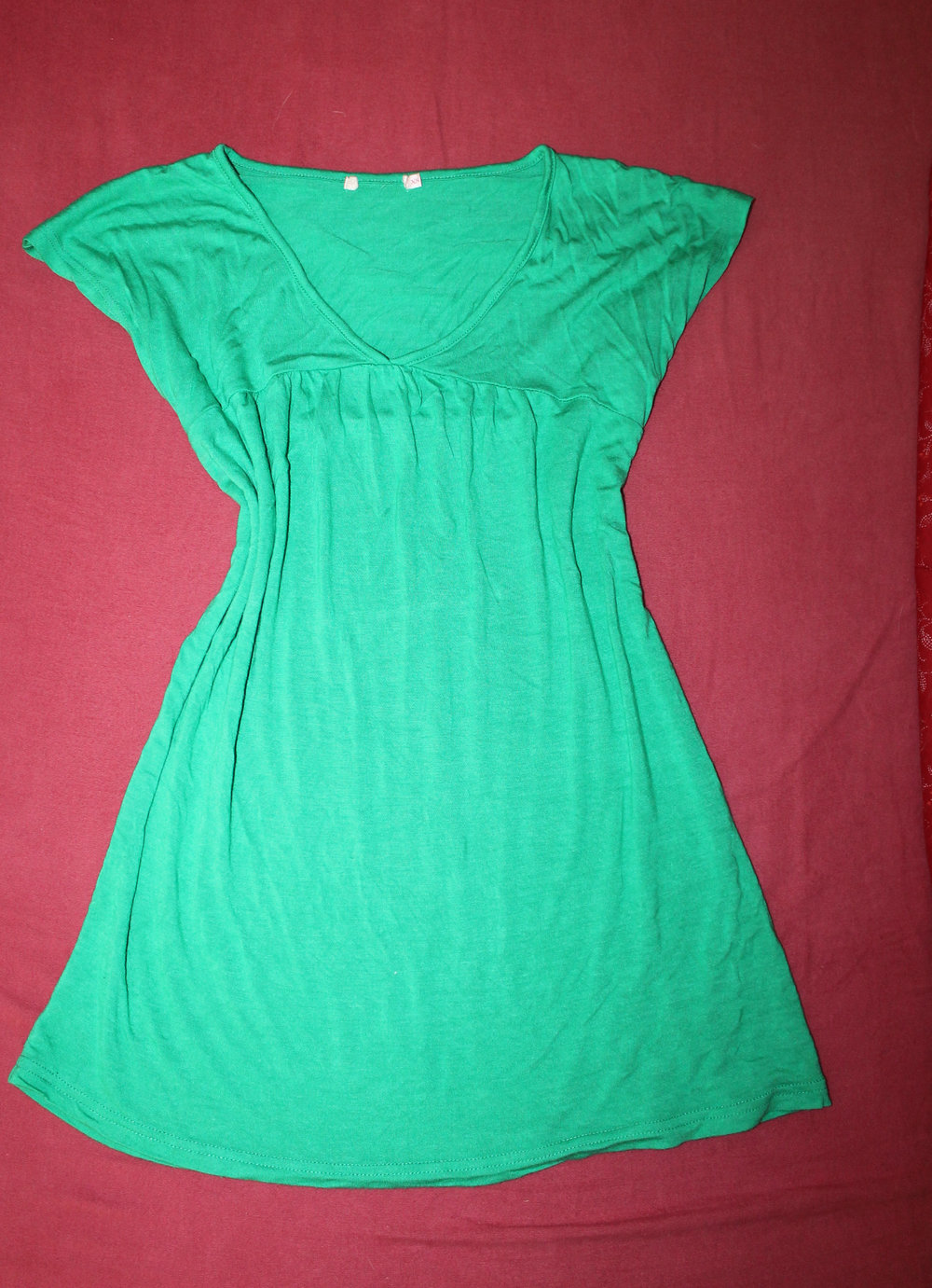 schönes Oberteil / t-shirt / babydoll in grün