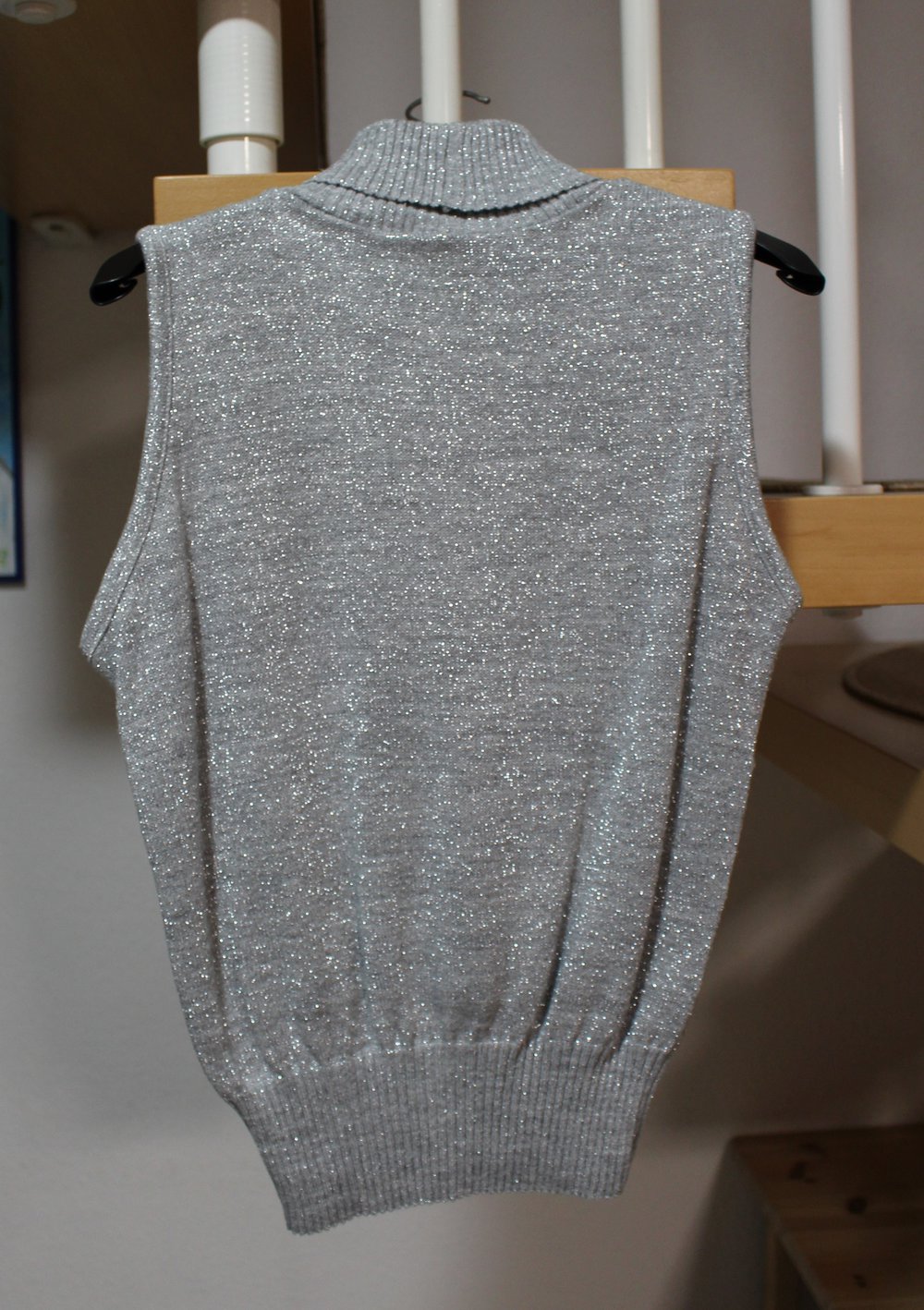 36. Festlicher Pullunder mit Rollkragen, Gr. 36-38