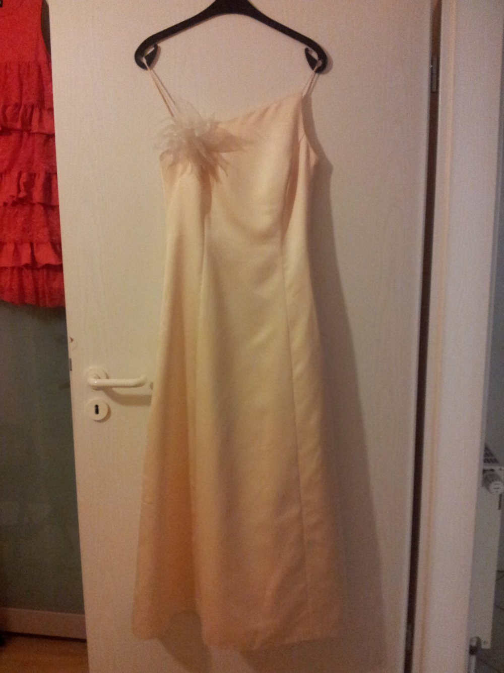 Abendkleid, Brautkleid oder auch Abikleid in einer sehr hochwertigen Qualität / Material, Gr. 36 