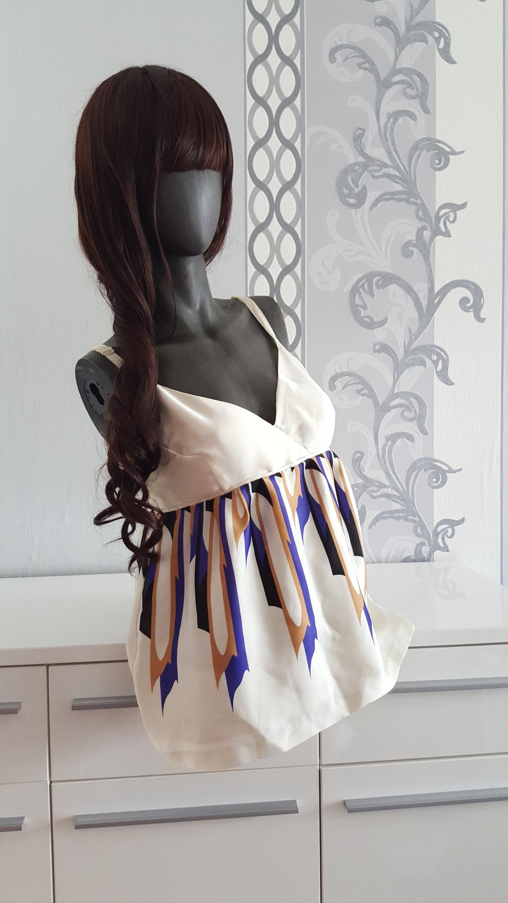 Weiß Glanz Oberteil mit Muster 40 M / L