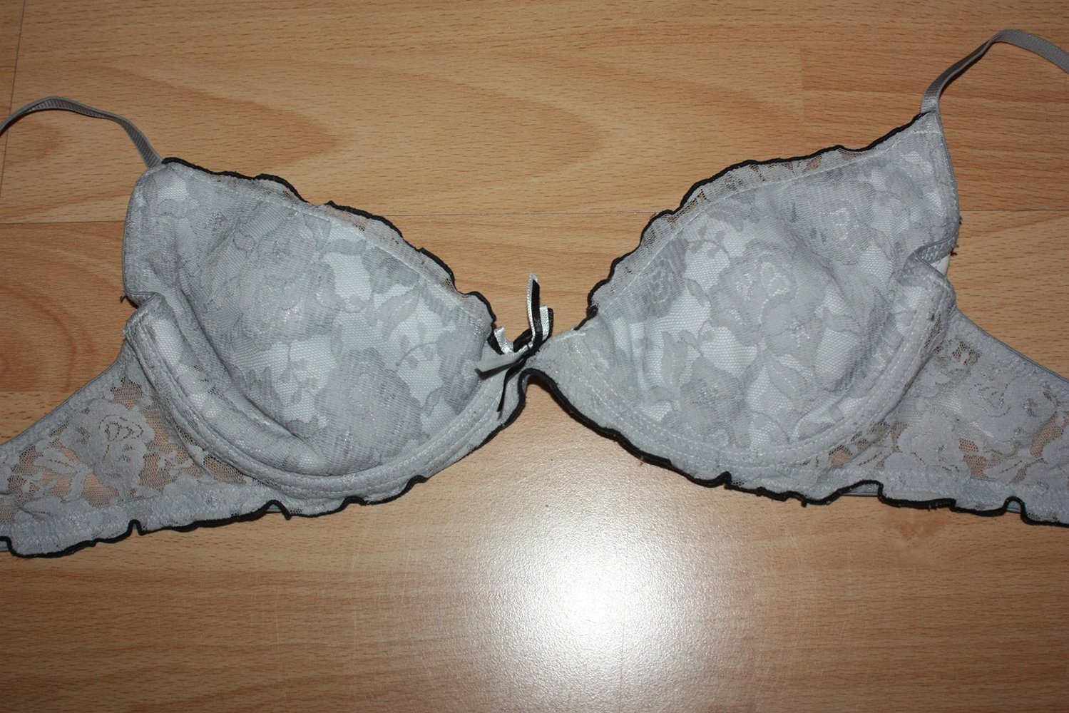 BH mit Spitze H&M, Gr. 75B