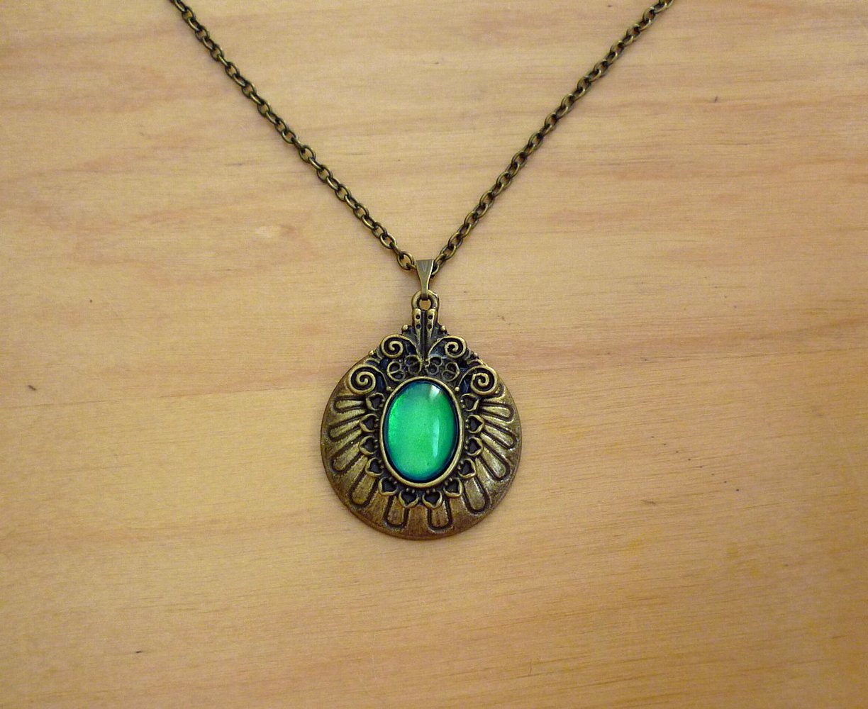 Kette Ethno rund Ornament Goa Vintage grün türkis Halskette gothic