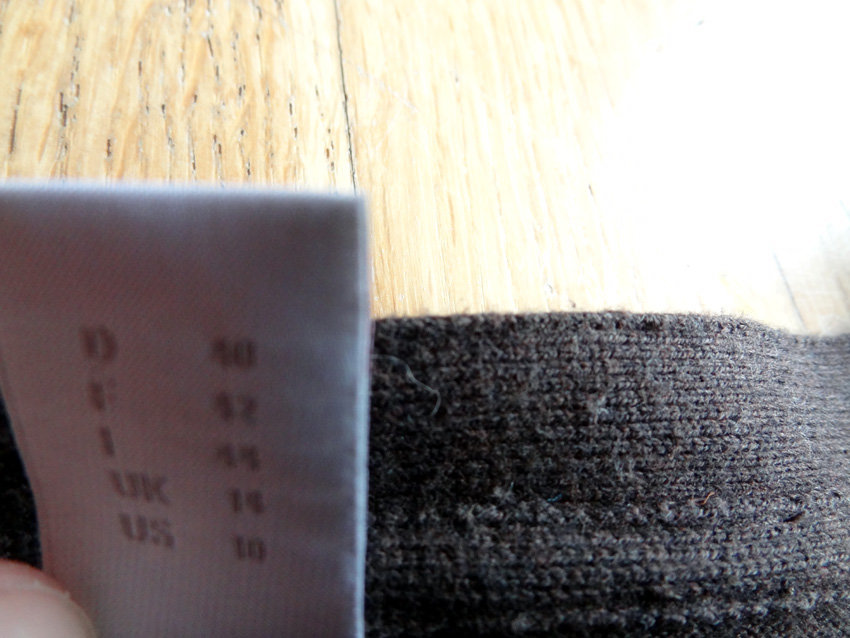 S.Oliver Cardigan Gr. M 38 40 Strickjacke braun V-Ausschnitt Feinstrick